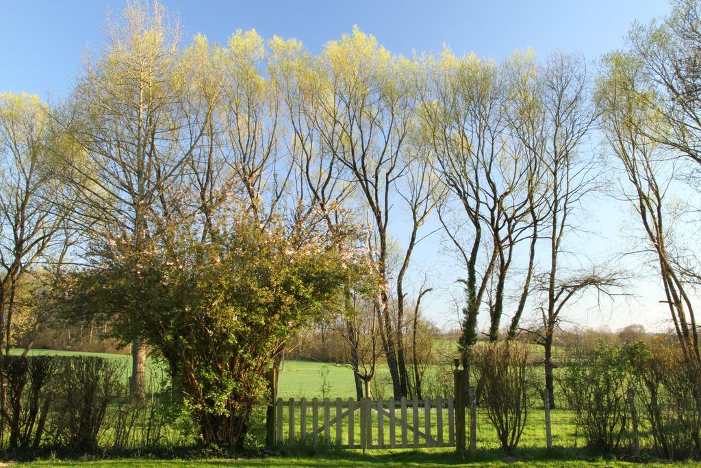 Bed and Breakfast La Ferme De Marie Eugenie Bruailles Экстерьер фото